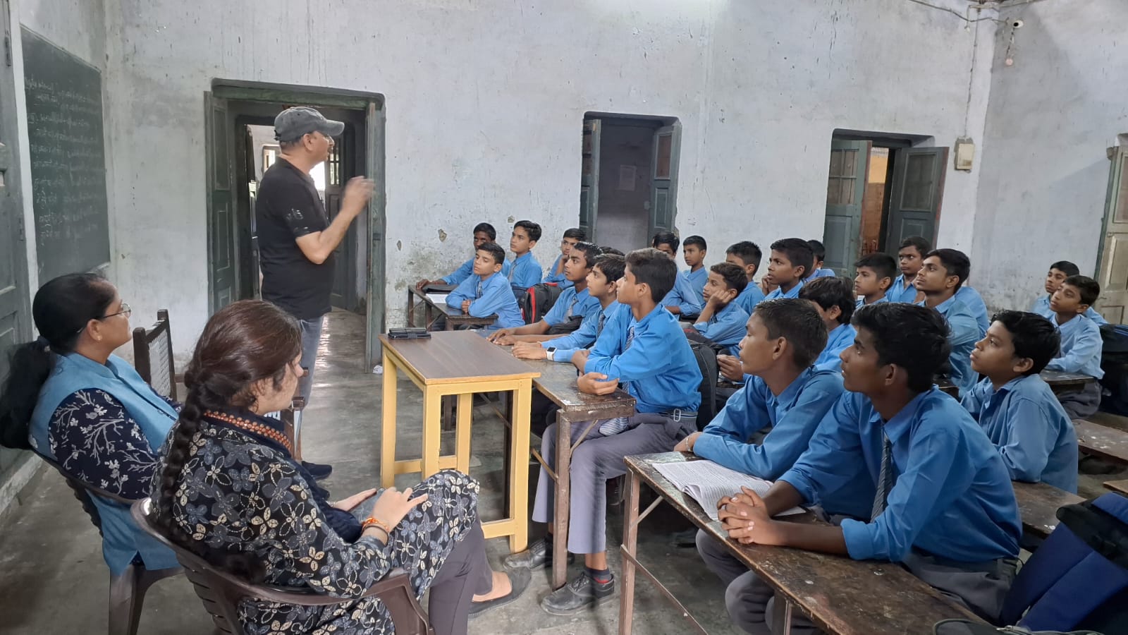 MEETING FOR ENVIRONMENT WITH STUDENT ECO COUNCIL OF SARDAR PATEL MUNCIPAL INTER COLLEGE